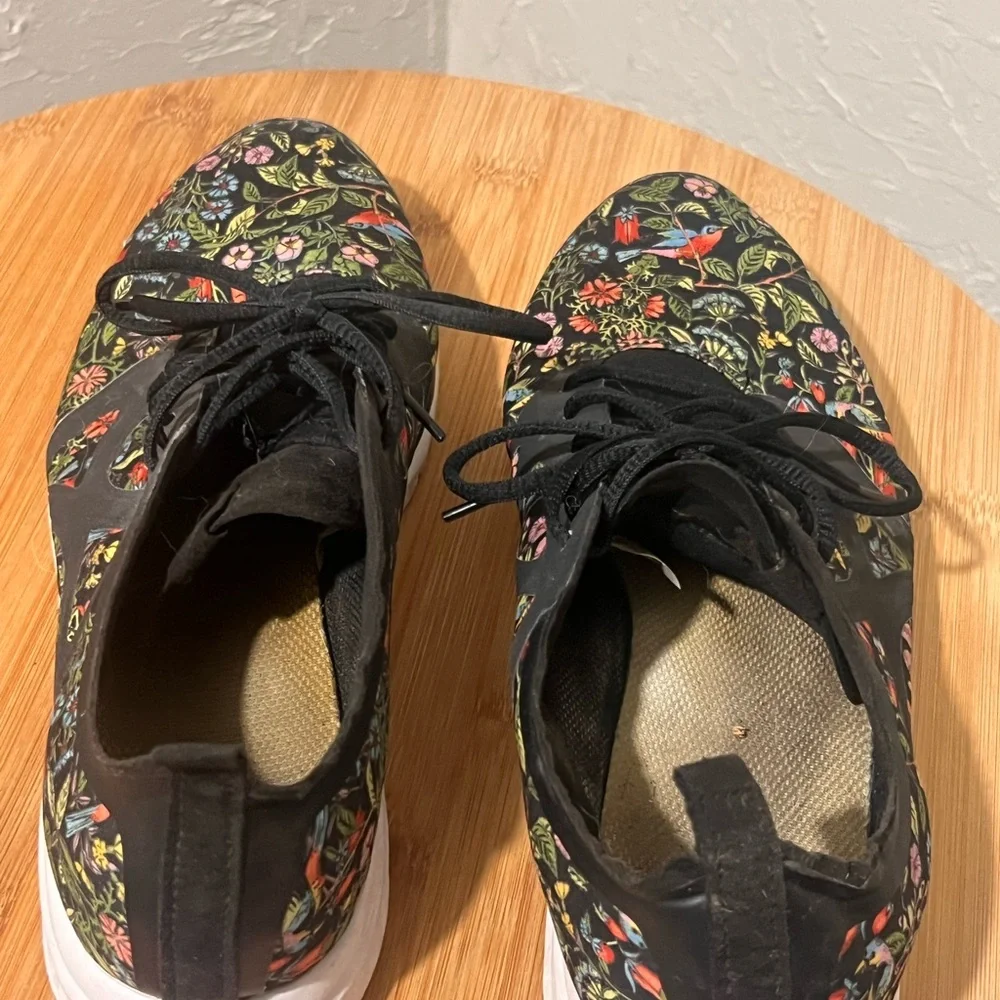 ASICS Bird And Branch Motif Black Fabric Sneakers 10M - Picture 6 of 10